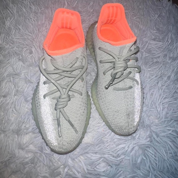 Yeezy desert sage 🏜️ - Picture 1 of 2
